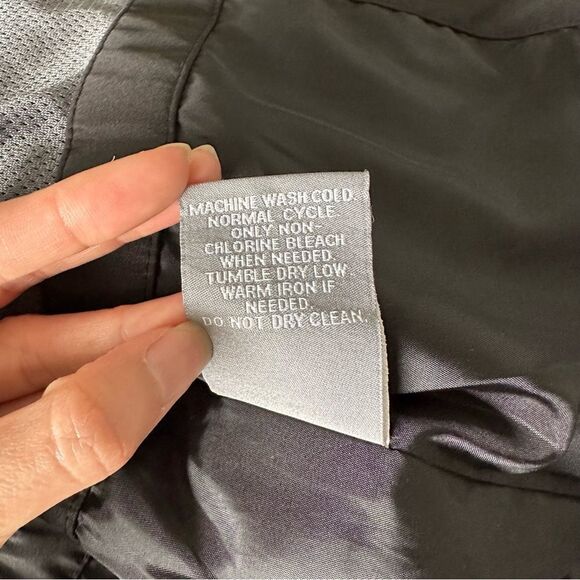 Michael Kors Men’s XS Black Zip Up jacket - Picture 7 of 8